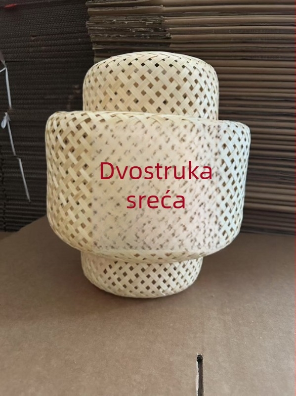 Ratan fenjer s izrezanim uzorkom, oblik zimskog dinja, dekorativni rekvizit za vjenčanu fotografiju