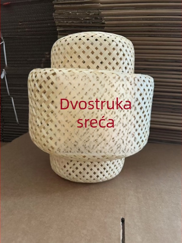 Ratan fenjer s izrezanim uzorkom, oblik zimskog dinja, dekorativni rekvizit za vjenčanu fotografiju
