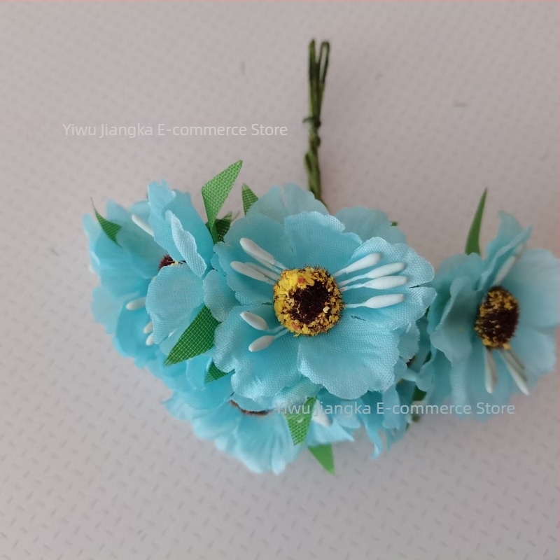 Set umjetnih cvjetova za vjenčanje s Daisy, Gerbera i Suncokret — svilen buket, vijenc od ratana, ukras za glavu i dodaci za kutije s bombonama (72 cvijeta u pakiranju)
