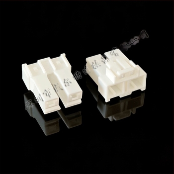 8,0 mm PCB–kablni konektor, model N2420-4202, PA66 izolator, Nippon plastično kućište terminalnog konektora