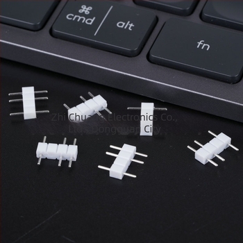 2,54 mm, 4-pin bijeli tinirani pinovi za LED trakasti konektor, jednostruki red, kružne rupe