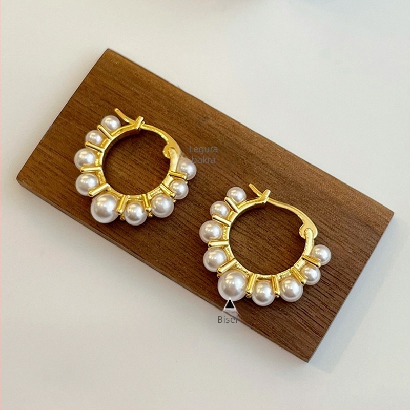 Ženske naušnice s biserima u zapadnjačkom retro stilu, minimalistički elegantan dizajn, svestrane, lagani luksuz, za ured