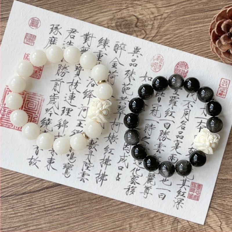 Obsidianska narukvica s motivom lava plesa, jednostruki dizajn, Bodhi perle od bijelog jadeita i Bodhi korijen – unisex nakit za parove