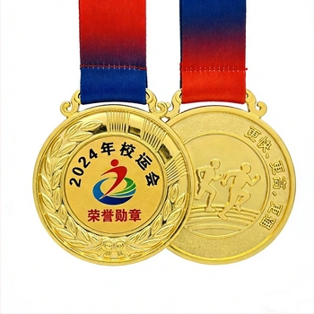 Prilagođene metalne medalje za kampuske sportske događaje, natjecanja u biciklizmu i košarci te medalje za maratone