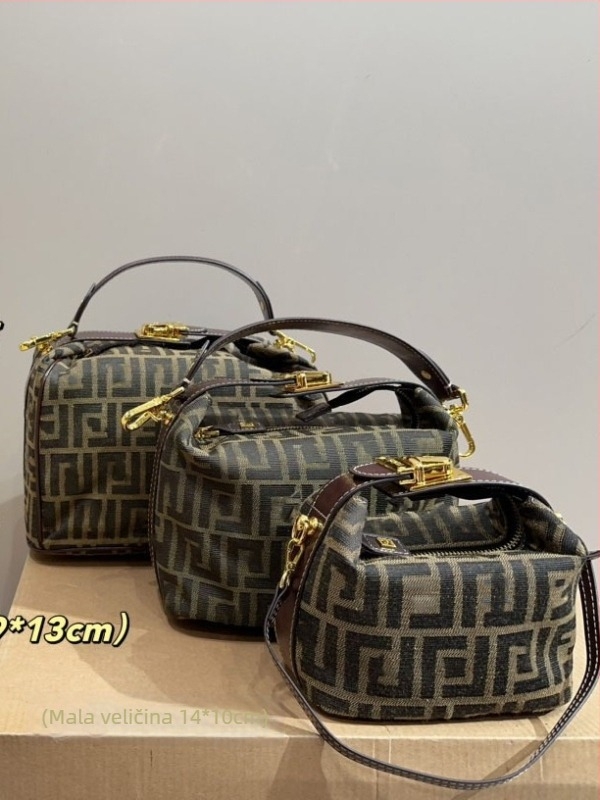 Platnena torba u stilu lunch box s vintage cvjetnim uzorkom, oblik kante, zatvaranje zipom, jedna naramenica, za svakodnevnu uporabu