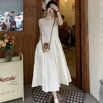 Ljetna bijela haljina bez rukava u korejskom stilu, tea-length, za nižu figuru, elegantna silueta