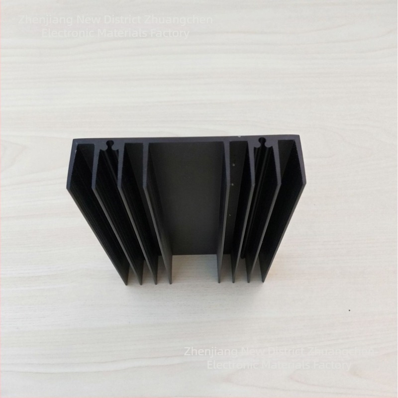 Aluminijski hladnjak s grafenskim premazom, dimenzije 90×20–120 mm, aluminij 6063, tip radijatora Zc-sap.