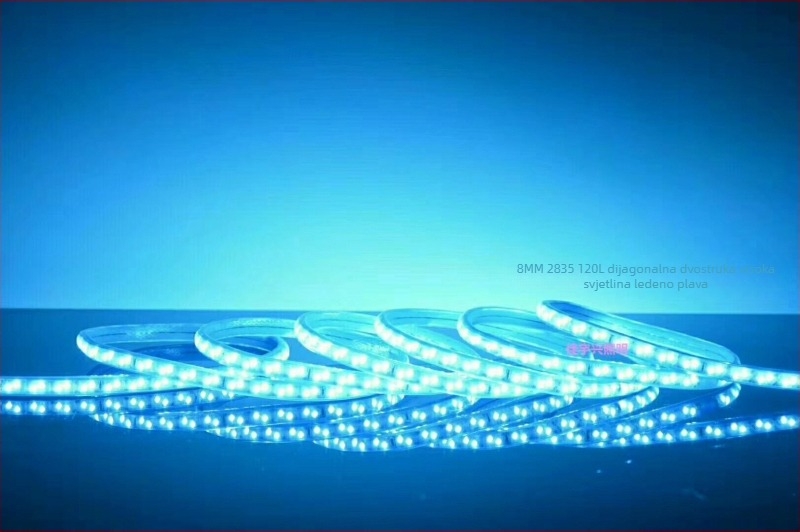 LED traka za rasvjetu, ultra jaka, dijagonalni trored 2835, vodootporna za vanjsku upotrebu, za dnevni boravak, troboja promjena boje, 220V, linearni rasvjetni trak