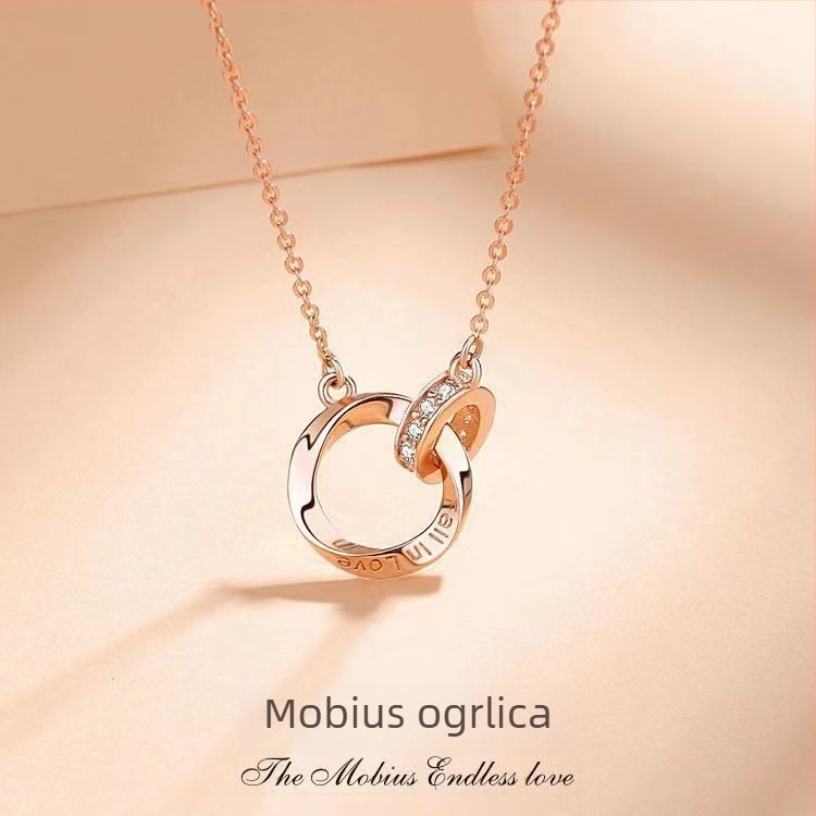 Ogrlica s privjeskom Mobius, vječni prsten, dvostruki prsten na lančiću