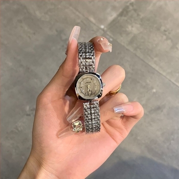 Milisa Ženski kvadratni sat, profinjen retro dizajn, vodootporan kvarc, kvadratni mali brojčanik, model 23063
