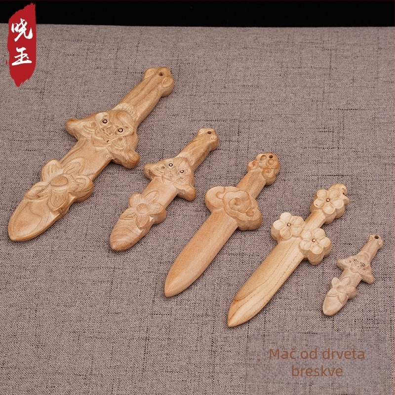 Naušnica od drveta breskve: set izrezbarenih mačeva – mač s cvijetom breskve, Ziwei mač, mač s glavom životinje – DIY nakit