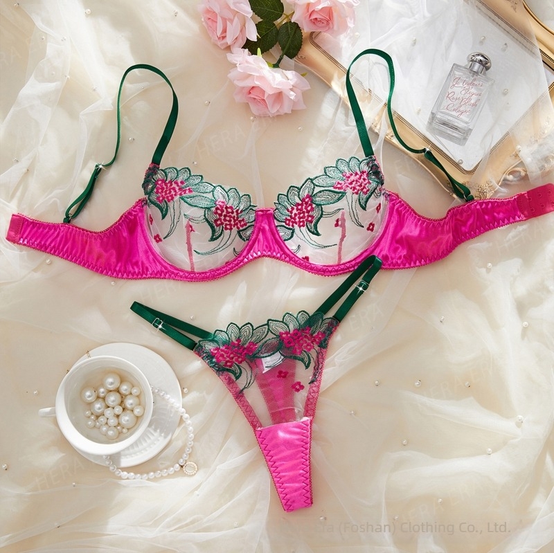 Seksi žensko rublje s vezom i mrežastim detaljima, proziran set za žene