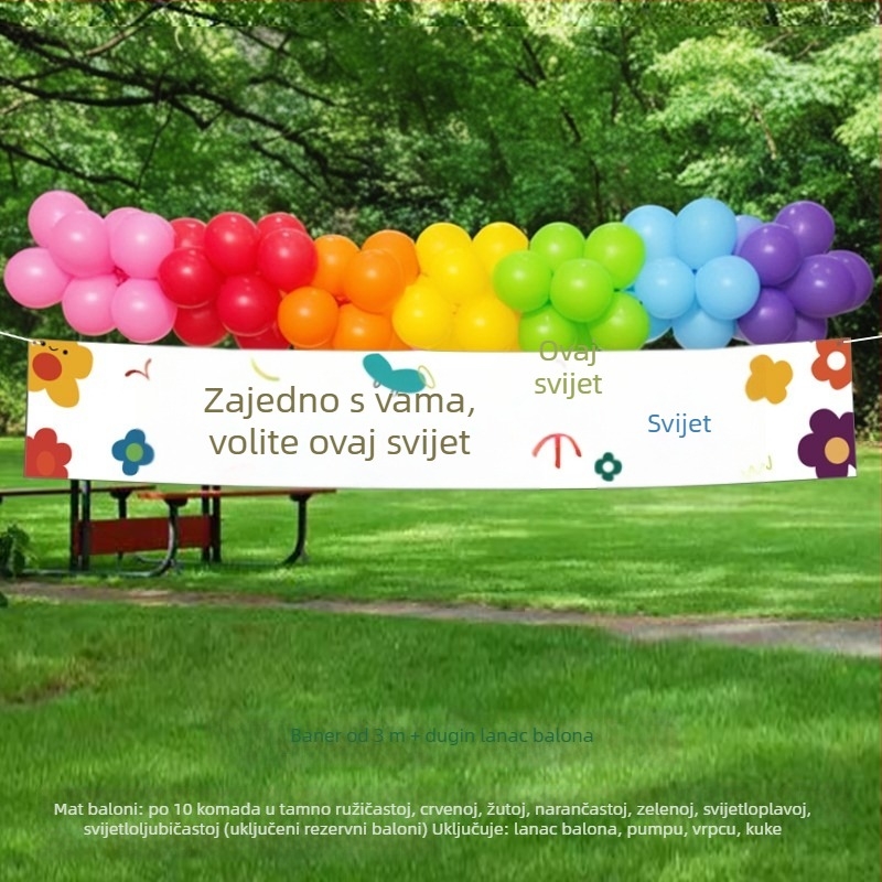 Set za završetak sezone s visećim platnima i balonima za vanjske foto rekvizite i dekoracije ceremonije u vrtiću.