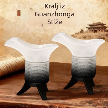 Set drevnih carske čaše, s čašama za bijelo vino, dispenserom i mini bočicama