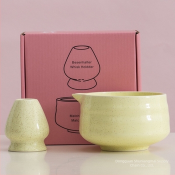 Keramički dvodijelni set za matcha čaj, moderni minimalistički dizajn