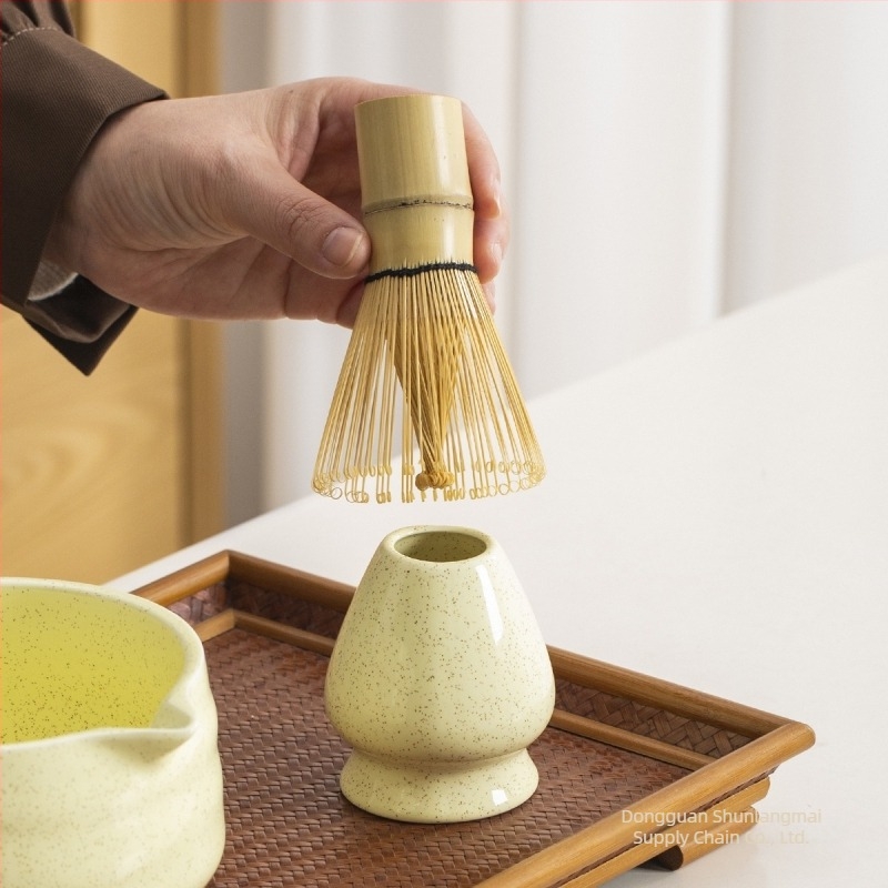 Keramički dvodijelni set za matcha čaj, moderni minimalistički dizajn