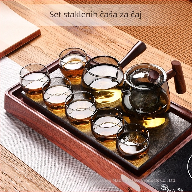 Gongfu čajni set od crnog prozirnog stakla sa bočnom drvenom drškom, izljev s oštrim vrhom, uključuje pladanj za čaj, za 6 osoba