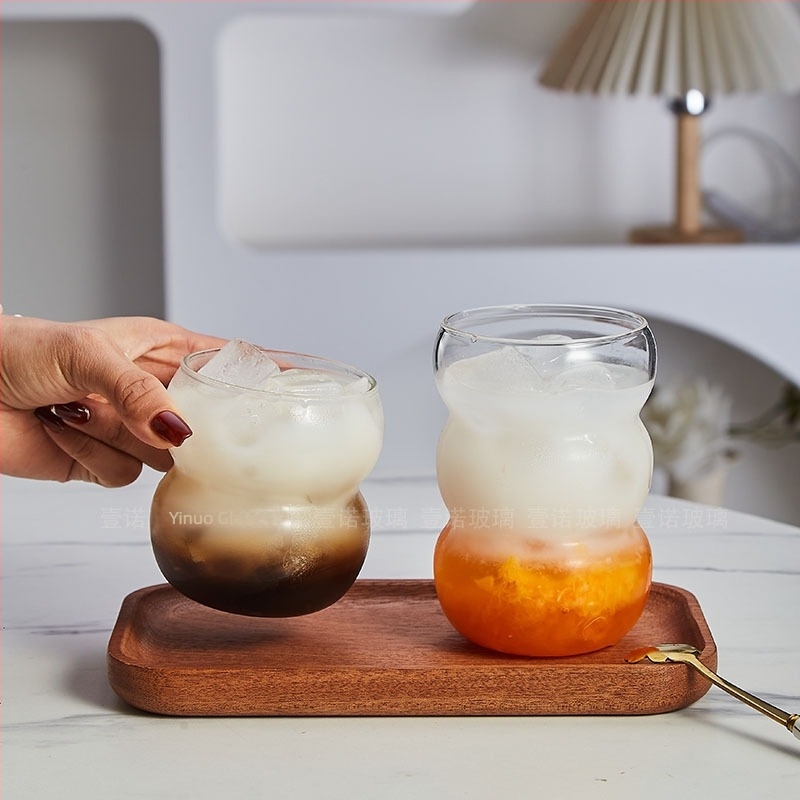 Šalica za kavu od borosilikatnog stakla s poklopcem, bez ručke, otporna na visoke temperature – idealna za ledeno američko kavu, sok i gaziranu vodu