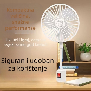 Kompaktni stolni ventilator s tri utičnice i zaštitnim poklopcem, pogodan za kuhinju i kupaonu.