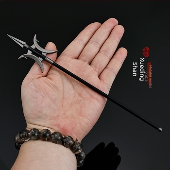 Metalni ukrasni model Fangtian Halberd, tema Xue Dingshan, 22 cm