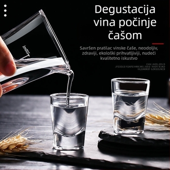 Stakleni set za vino s dekanterom i malim četvrtastim čašama, dozatorom pića, s debelim dnom