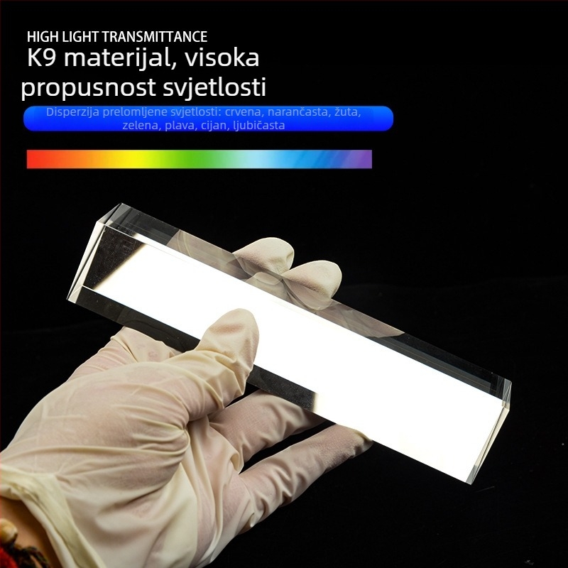 Optička trokutasta prizma za nastavu i optičke eksperimente