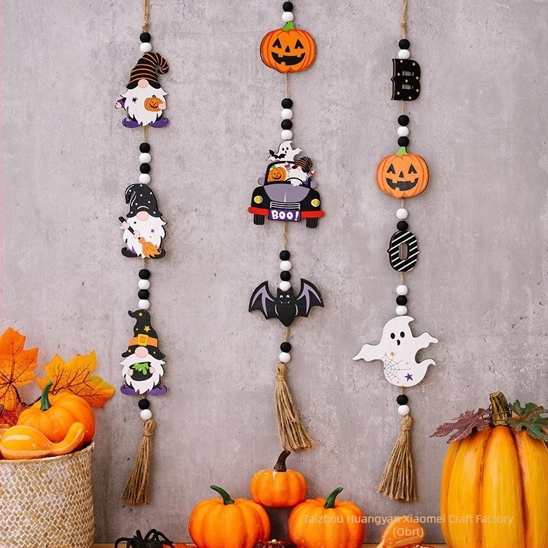 Halloween drveni viseći ukras s perlicama: tikva, duh i šišmiš