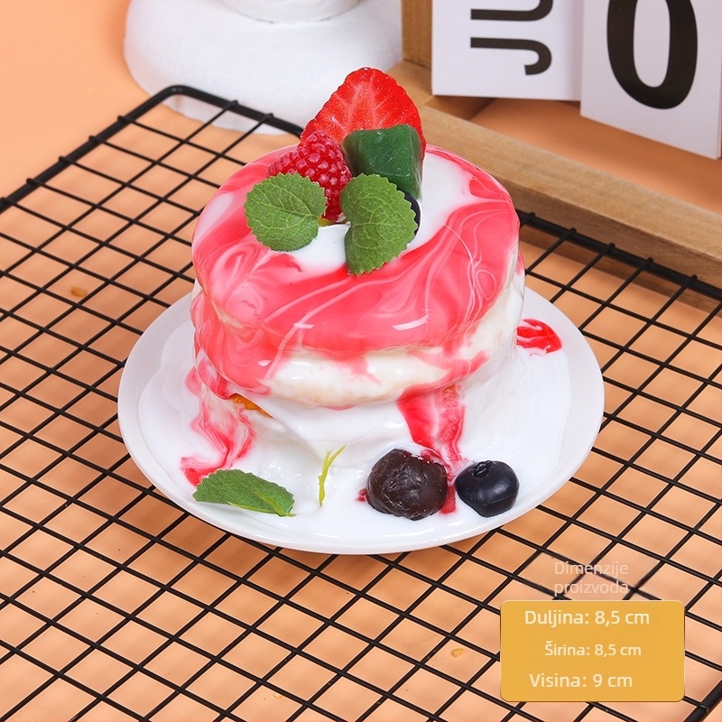 Realističan model sufle torte za rekvizite fotografije hrane