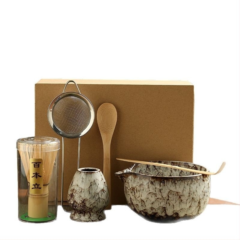 Japanski stil matcha whisk i alati za čajnu ceremoniju u kutiji za poklon