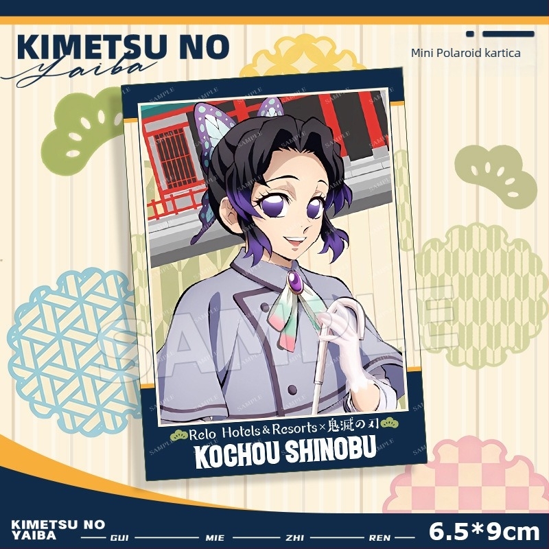 Anime suvenir pin u suradnji s Relo, Polaroid stil, 75 mm, 6,5×9 cm