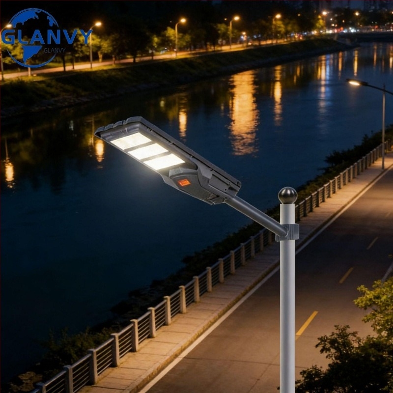 Solarna integrirana vanjska ulična svjetiljka s senzorom pokreta za dvorište i dom – LED rasvjeta, IP65