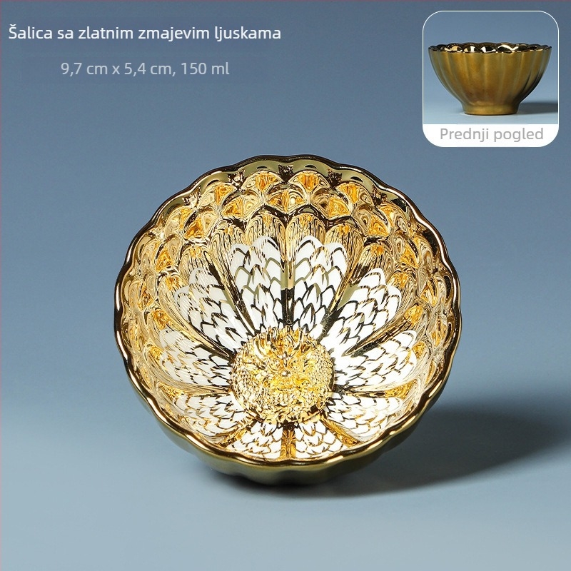 Zlatna porcelanska čajna šalica s motivom pauna i lotusa