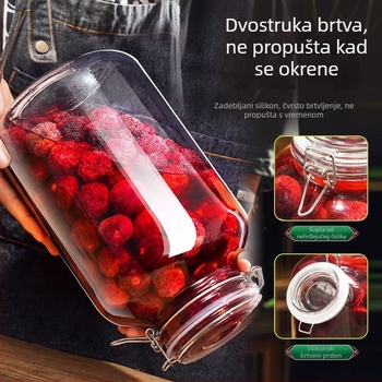 Staklene boce za fermentaciju vina, prazne boce za domaće voćno vino, zatvoreni stakleni spremnici za vino