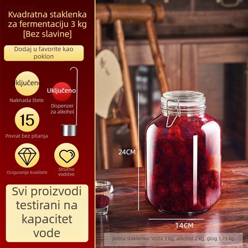Staklene boce za fermentaciju vina, prazne boce za domaće voćno vino, zatvoreni stakleni spremnici za vino