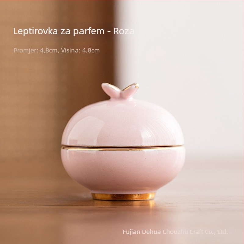 Keramički posuda za kremu inspirirana Muzejom Zabranjenog grada, sa zatvorenim poklopcem, zlatnim vrhom i spiralnim dizajnom leptira