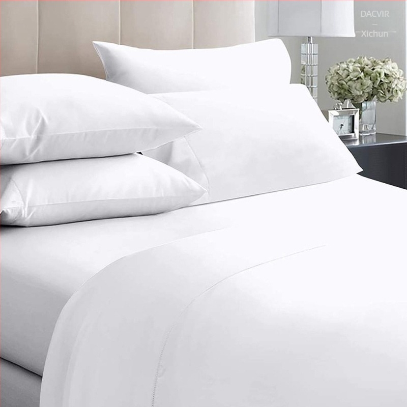 Hotelski četiri-dijelni set posteljine od 60 niti, 100% pamuk bijeli saten, jednobojan, za krevete 1,8 m