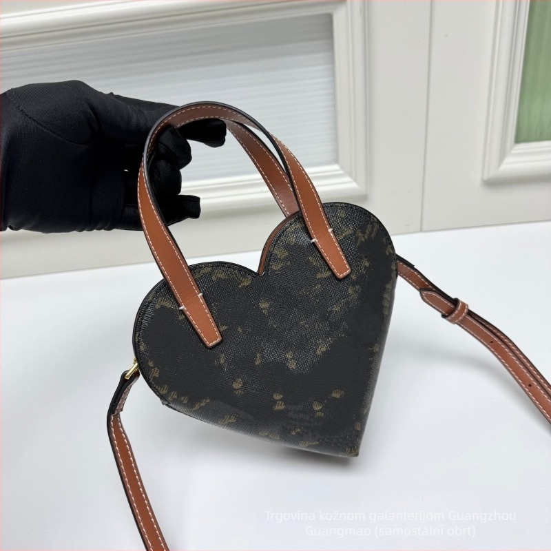 Ženska kožna crossbody torba u obliku srca, retro stil, s motivom Arc de Triomphe
