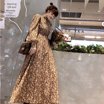 duga haljina s naglačjenim strukom, boemski stil, šifon, jesen-zima, dugi rukavi, visok ovratnik, retro inspiracija, hongkonški stil