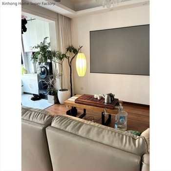 DIY tkaninski abažur za vintage podnu lampu – elegantan dodatak čajnoj sobi, bez grana