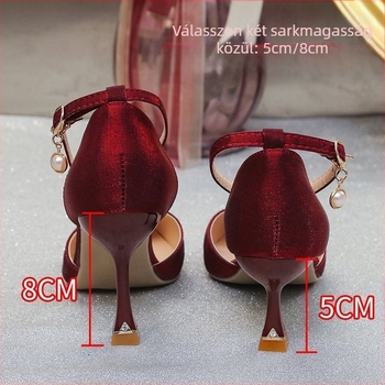 2025 tavaszi és nyári új koreai stílusú tűsarkú, sekély szájú, hegyes orrú, szatén, üreges pántos, divatos szandálok nagykereskedelemben