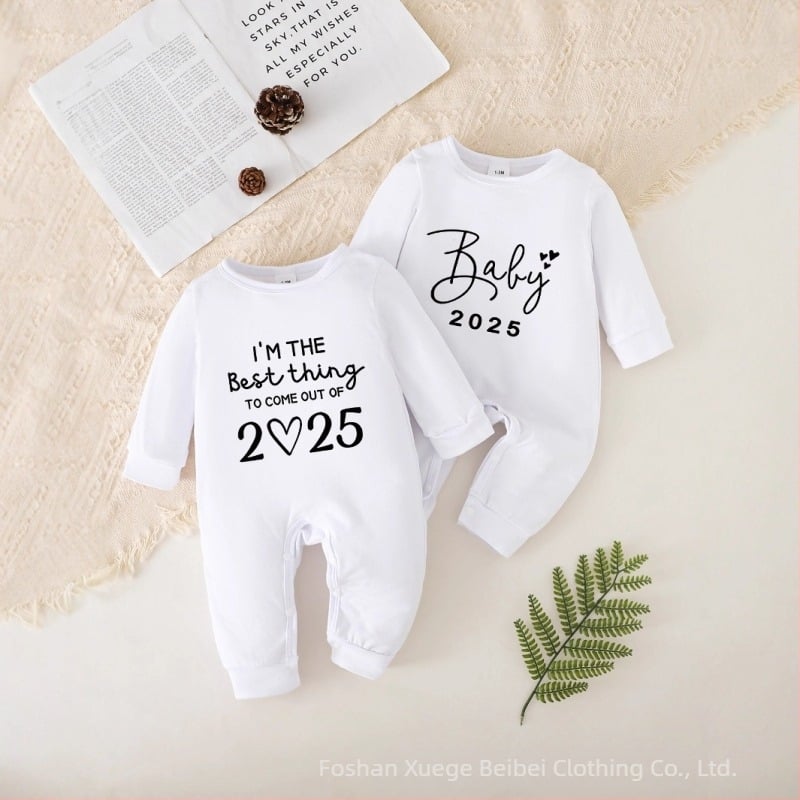 Kétrészes baba overál 'Baby 2025' betűmintás fiúknak és lányoknak, puha, hosszú ujjú mászóruha