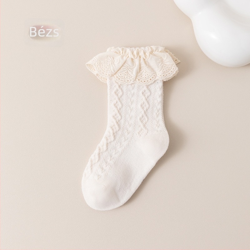 Babazoknik Tavaszi és őszi gyerekzoknik Csipkés zoknik A kategória Pamut lábszárközépig érő zoknik Lányzoknik Csecsemőknek 0-5 éves korig