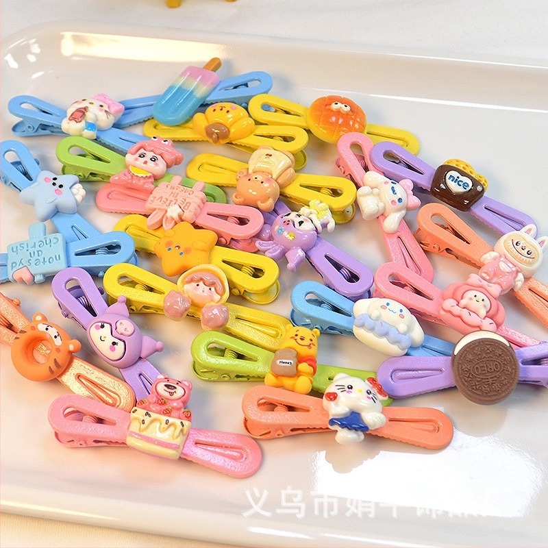 100 db-os csomag ~ Mini hajtűháló piros shake árnyalatú gyermek frufru töredezett haj kis csat ajándékbolt hajcsatokat árusít