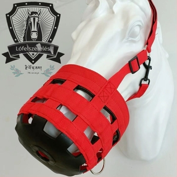 Lófelszerelés Lovas kellékek Lószájszájvédő Harapásgátló Puha gumi Repedésgátló Lószájszájvédő Lószájketrec Evésgátló Fű