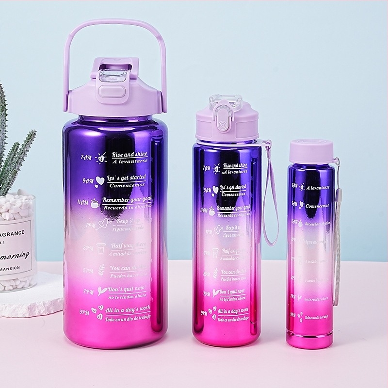 Határokon átnyúló sport vízipohár, nyári nagy kapacitású pohár, háromrészes készlet, vízforraló szívószálas pohár, űrpohár, műanyag pohár nagykereskedelem