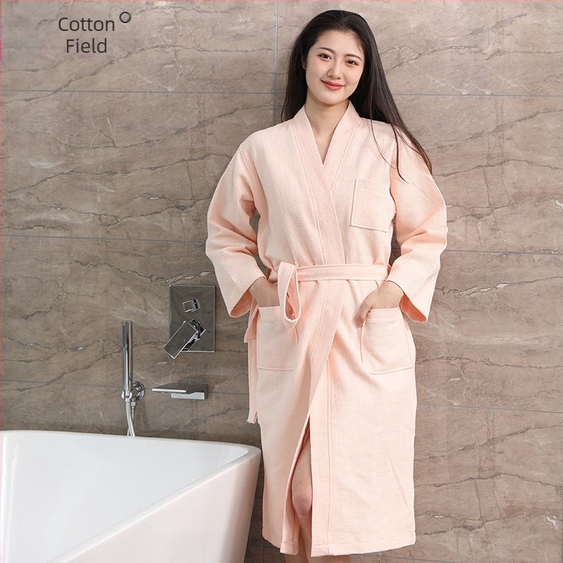 Tiszta pamut hotelszobai fürdőköpeny nagykereskedelem pamut vékony gofri fürdőköpeny szépségszalon B & B nedvszívó, gyorsan száradó fürdőköpeny nőknek
