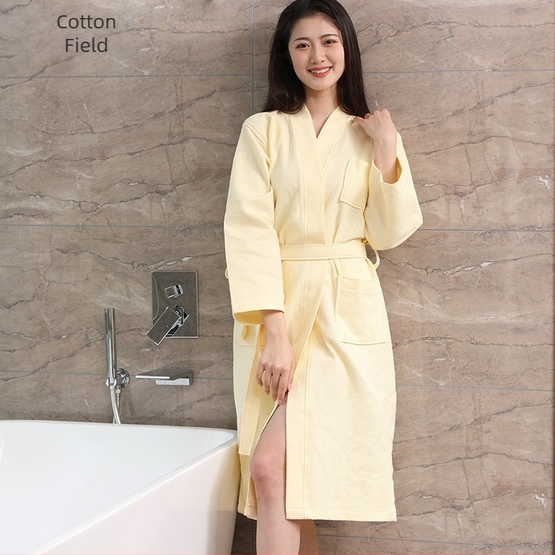 Tiszta pamut hotelszobai fürdőköpeny nagykereskedelem pamut vékony gofri fürdőköpeny szépségszalon B & B nedvszívó, gyorsan száradó fürdőköpeny nőknek
