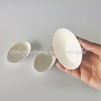 Lebomló, eldobható mártogatósos fűszertál, szósz ízű kis tál, szójaszósz eldobható tál, kereskedelmi forgalomban kapható mártogatós tál