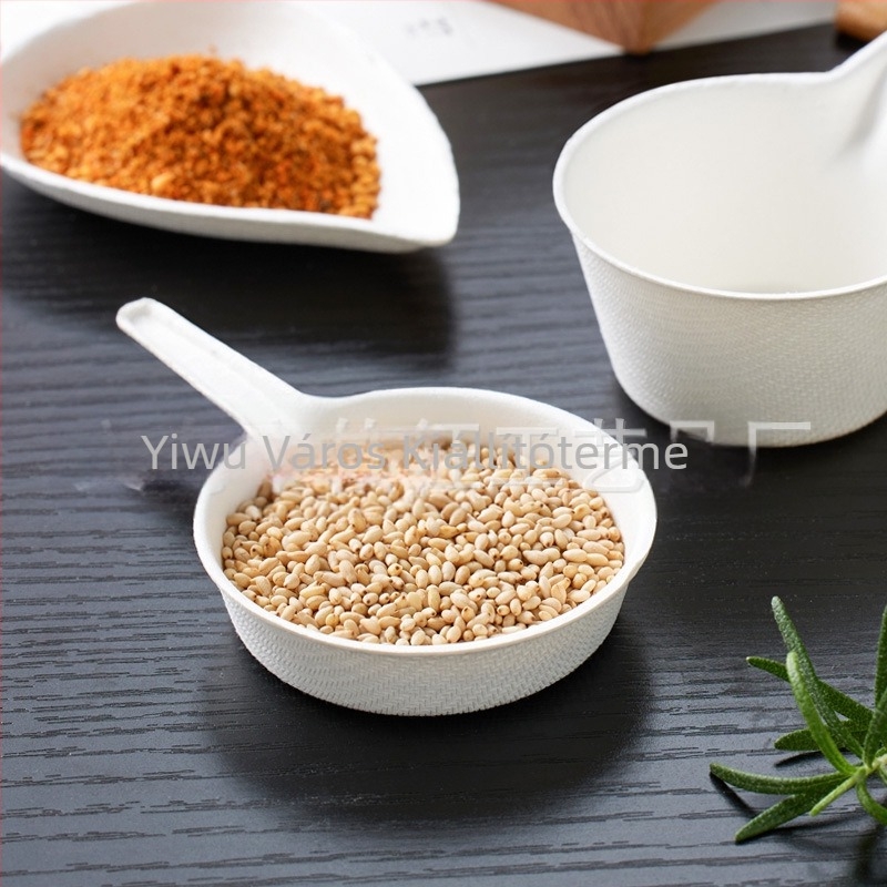 Lebomló, eldobható mártogatósos fűszertál, szósz ízű kis tál, szójaszósz eldobható tál, kereskedelmi forgalomban kapható mártogatós tál