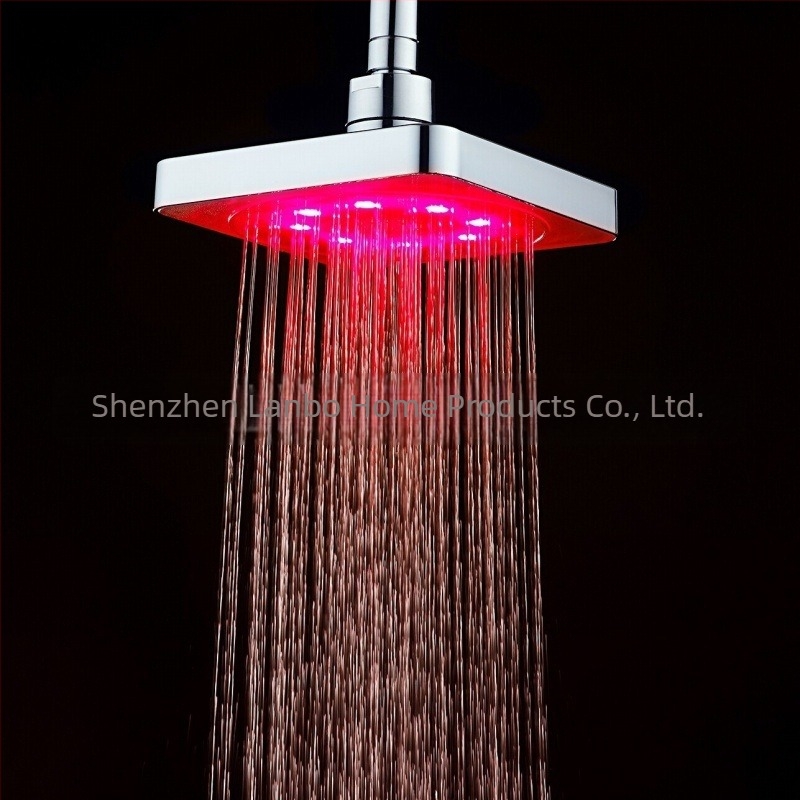 A határokon átnyúló e-kereskedelem a LED-es felső permet hőmérséklet-érzékelő/színes, világító színváltós, 6 hüvelykes 8020-B1 zuhanyfúvókára összpontosít.